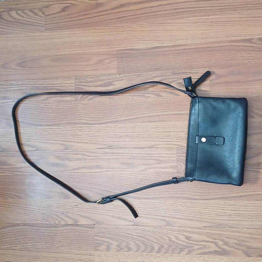 Vince Camuto Black Leather Crossbody Bag With Adjustable Strap
